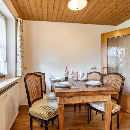 Apartment An Den Bergen